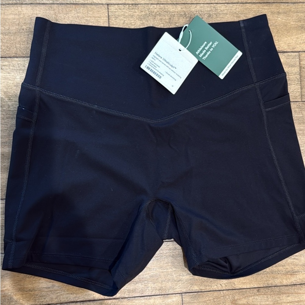 HALARA Women's Black Bike Shorts